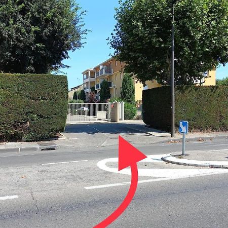 Apartamento Les Jardins De Garance Aviñón Exterior foto